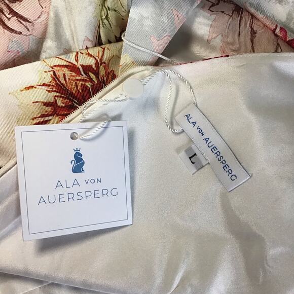 Ala. Von Auersperg 100% Silk Dress Sz. Lrg   Silver NWT Floral handkerchief hem - Picture 10 of 11